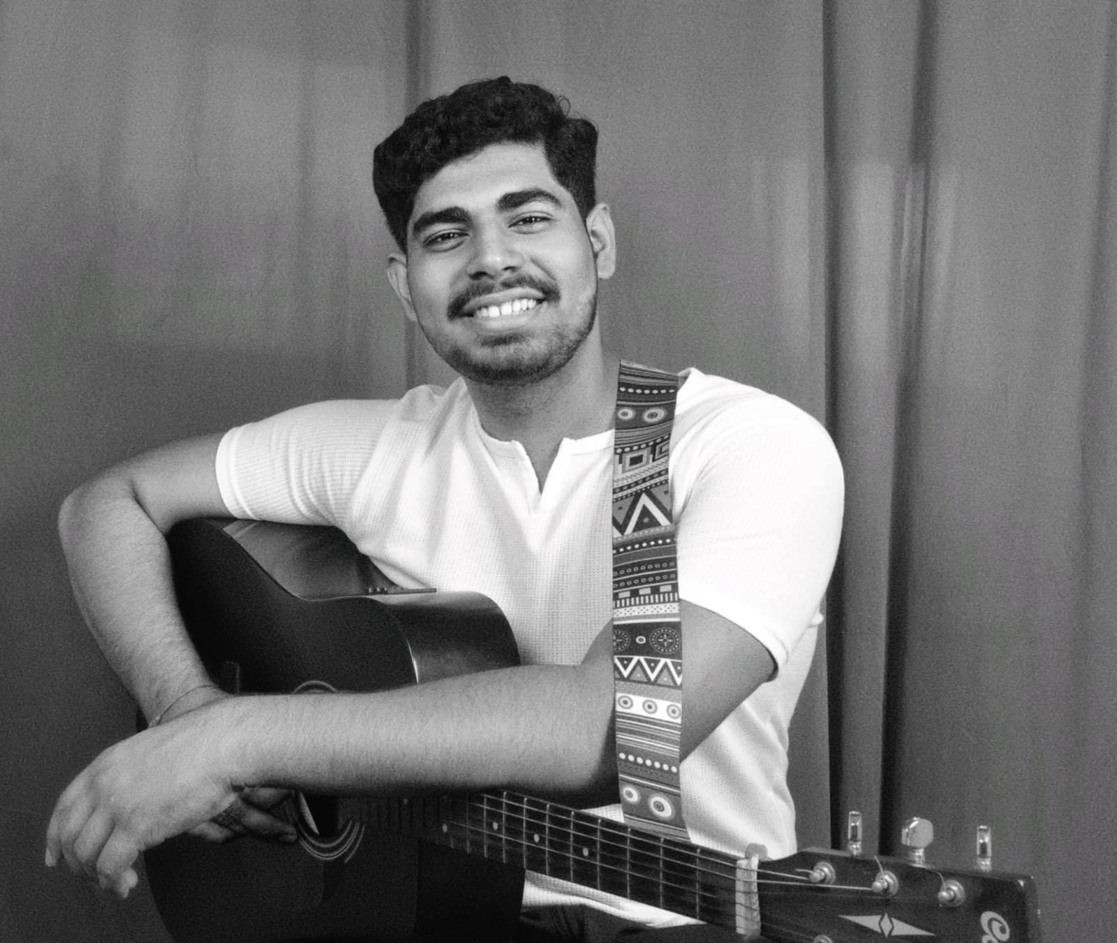 Pratik Ilag - A Mumbai-based musician, singer-songwriter, and a Guitarist