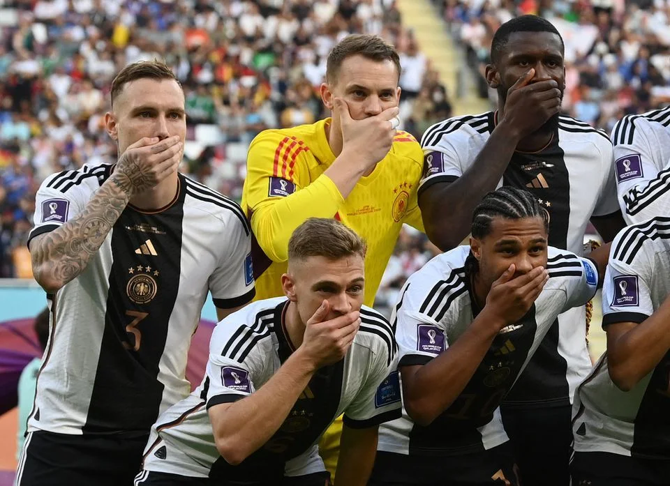 Meskipun pada laga terakhir Jerman sukses menaklukkan Kosta Rika dengan skor 4-2, namun tak mampu membuat timnas Jerman melaju ke babak 16 besar Piala Dunia 2022 Qatar.   Jerman hanya mampu berada di peringkat ketiga fase penyisihan grup dengan empat poin.