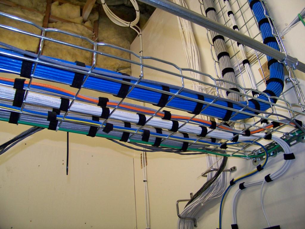 Metode Pemasangan Kabel Tray PARTUKANG