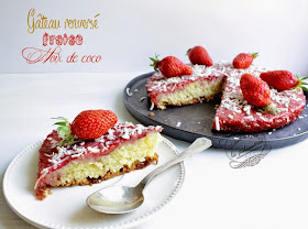 Gâteau renversé fraise et noix de coco