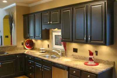 Black Kitchen Cabinets