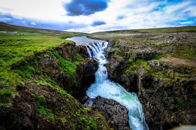 règles laisse couler comme la rivière