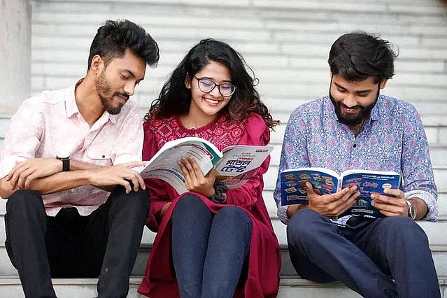 মেট্রোরেলে ২০২ পদে নিয়োগ, আবেদন ডাকযোগে বা কুরিয়ার সার্ভিসে