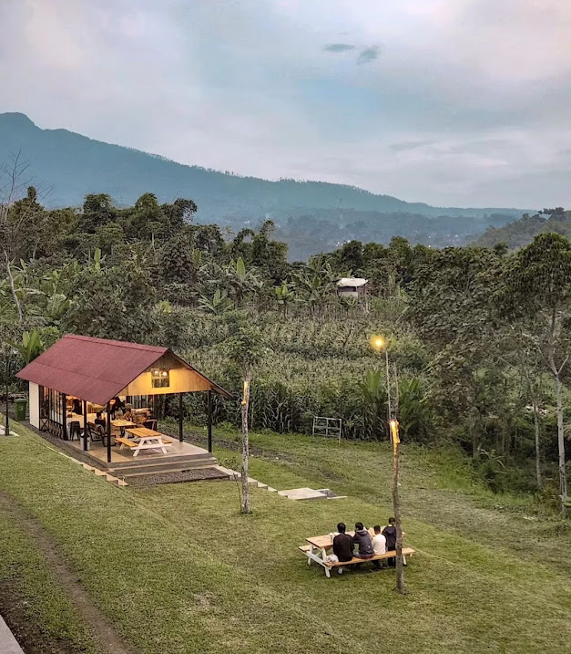 Cafe View Bagus di Garut Terbaru