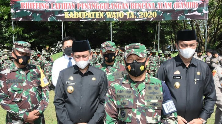 Danrem Brigjen TNI Djashar Djamil Hadiri Briefing Latihan Penanggulangan Banjir di Wilayah Kodim Wajo 