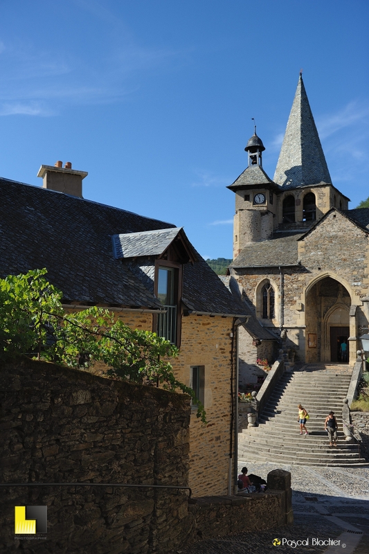 la montée du chateau photo pascal blachier