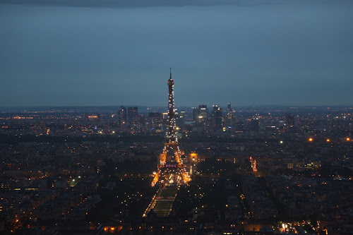 Eiffel tower at night