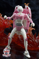 Transformers Studio Series 86 Arcee 23