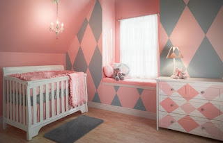 dormitorio bebé gris y rosa