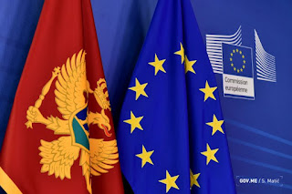 Флаг Черногории и ЕС