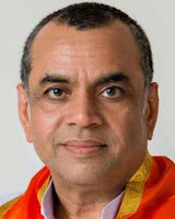 actor paresh rawal, he played as john d'souza role in the movie