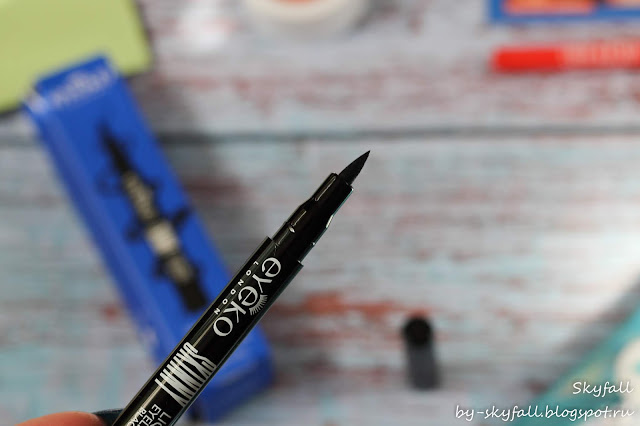 EYEKO Skinny Travel Size Liquid Eyeliner Carbon Black