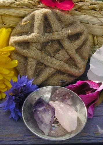 How To Make Your Own Pentacle