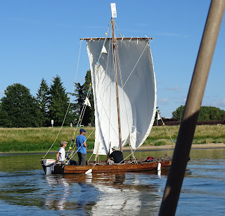 https://armada-saintbenoit.blogspot.com/2020/02/reservez-votre-soiree-mariniere.html