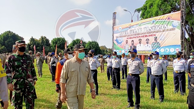 Dari Sujud Syukur Hingga Bupati Cukur Gundul, Kebumen Gegap Gempita Sambut Status Zero Covid