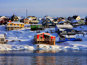 Ilulissat é a terceira maior cidade da Groenlândia, ilha gélida de proporções continentais que chegou a ser coberta de vegetação na Idade Média.