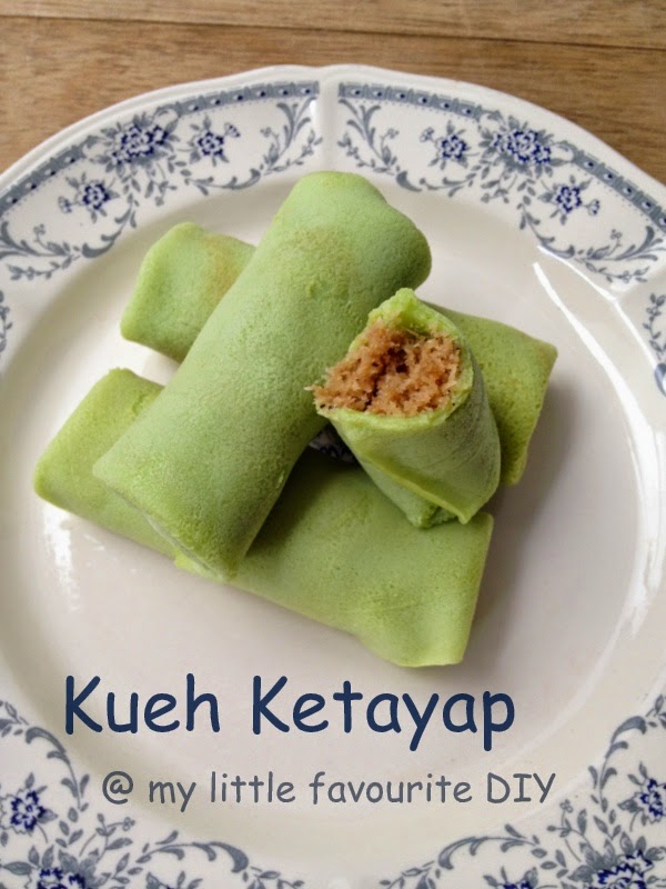 My little favourite DIY: Kueh Ketayap (Pandan flavored 