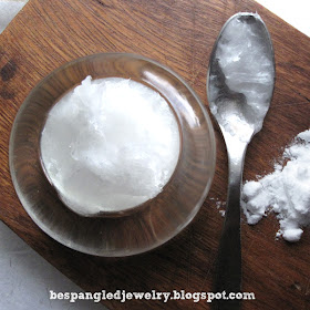 DIY Beauty recipe: simple homemade microdermabrasion mixture for a perfectly polished glow