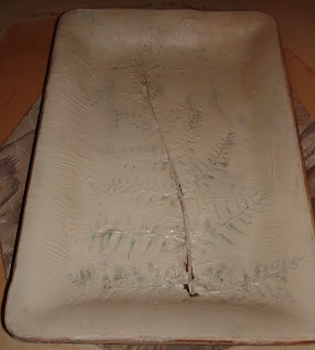 fern platter covered with slip