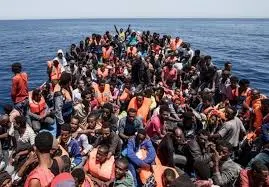 Dozens of migrants heading to Yemen thrown overboard