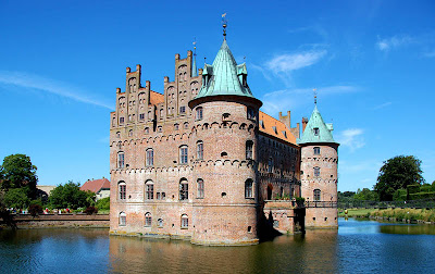 Egeskov Castle moats