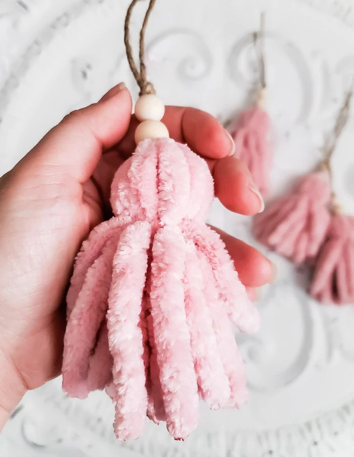 pink velvet yarn tassels