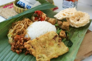 Nasi Ponggol Setan Khas Tegal