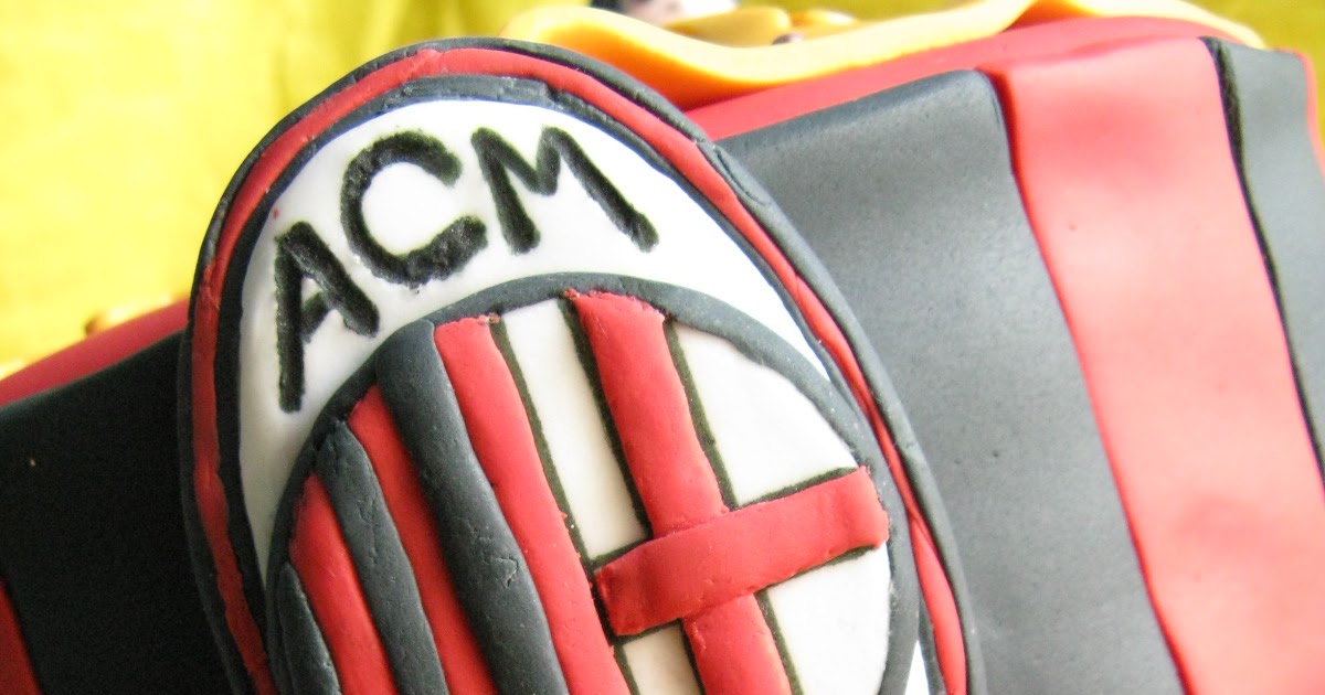 Cerita dari Dapur Amatir: Cake for AC Milan's Big Fan