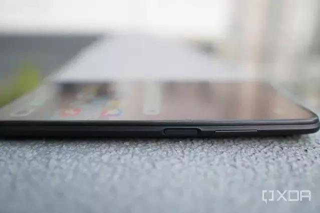 Review POCO M3