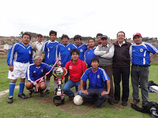 (en el torneo relámpago irán solos para a futuro formar un sólo equipo en el torneo oficial)