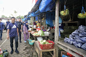 Usai Jalan Pagi, Gubernur Andi Sudirman Kunjungi Pasar Sentral Malino