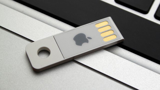  التهديد الأكبر للمؤسسات السريه .مفاتيح USB ؟