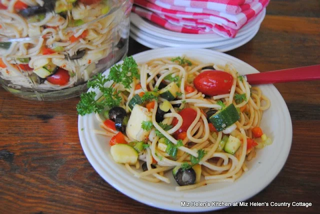 Italian Summer Salad at Miz Helen's Country Cottage