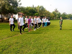Babinsa Koramil 01/Purwokerto Utara Memberikan Pelatihan Baris Berbaris kepada CPNS