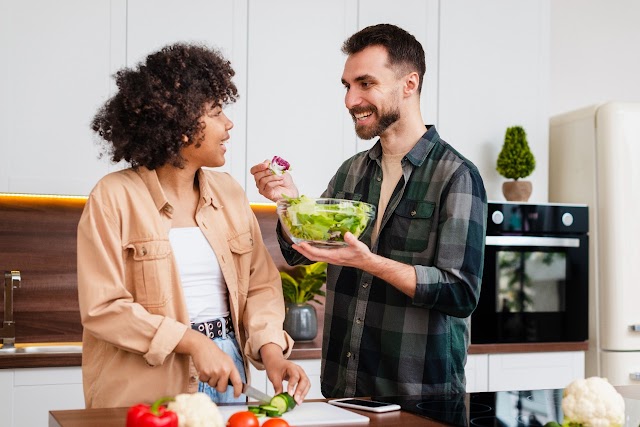 Dia Mundial do Veganismo: conheça a dieta e a diferença entre veganos e vegetarianos