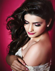 Prachi Desai HD Wallpaper