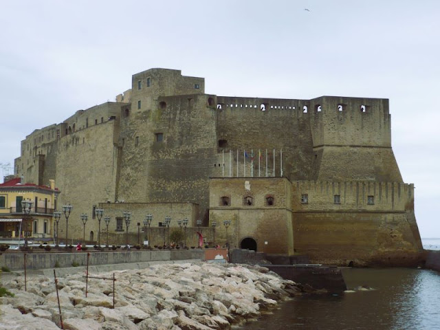 castel ovo Napoli