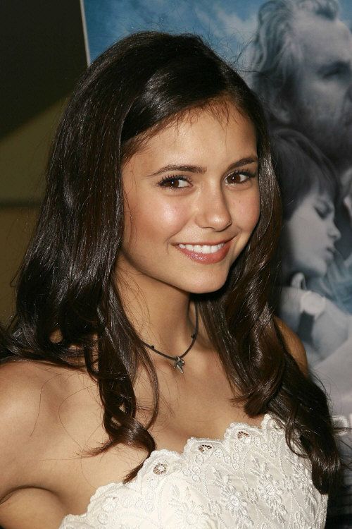 Nina Dobrev