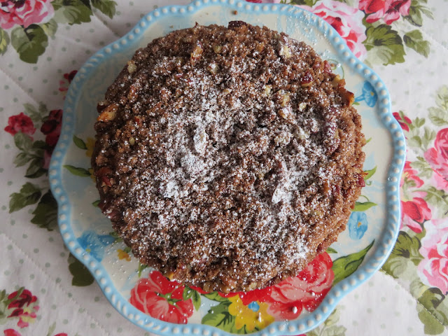 Cinnamon Streusel Coffee Cake