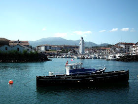 Saint Jean de Luz/Ciboure harbour, with the distinctive 1937 lighthouse in the centre.