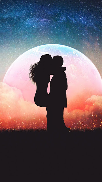 Romantic Kissing Couple Silhouette