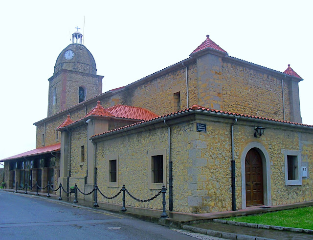 Iglesia de Nuestra Señora de Lindes en Suances