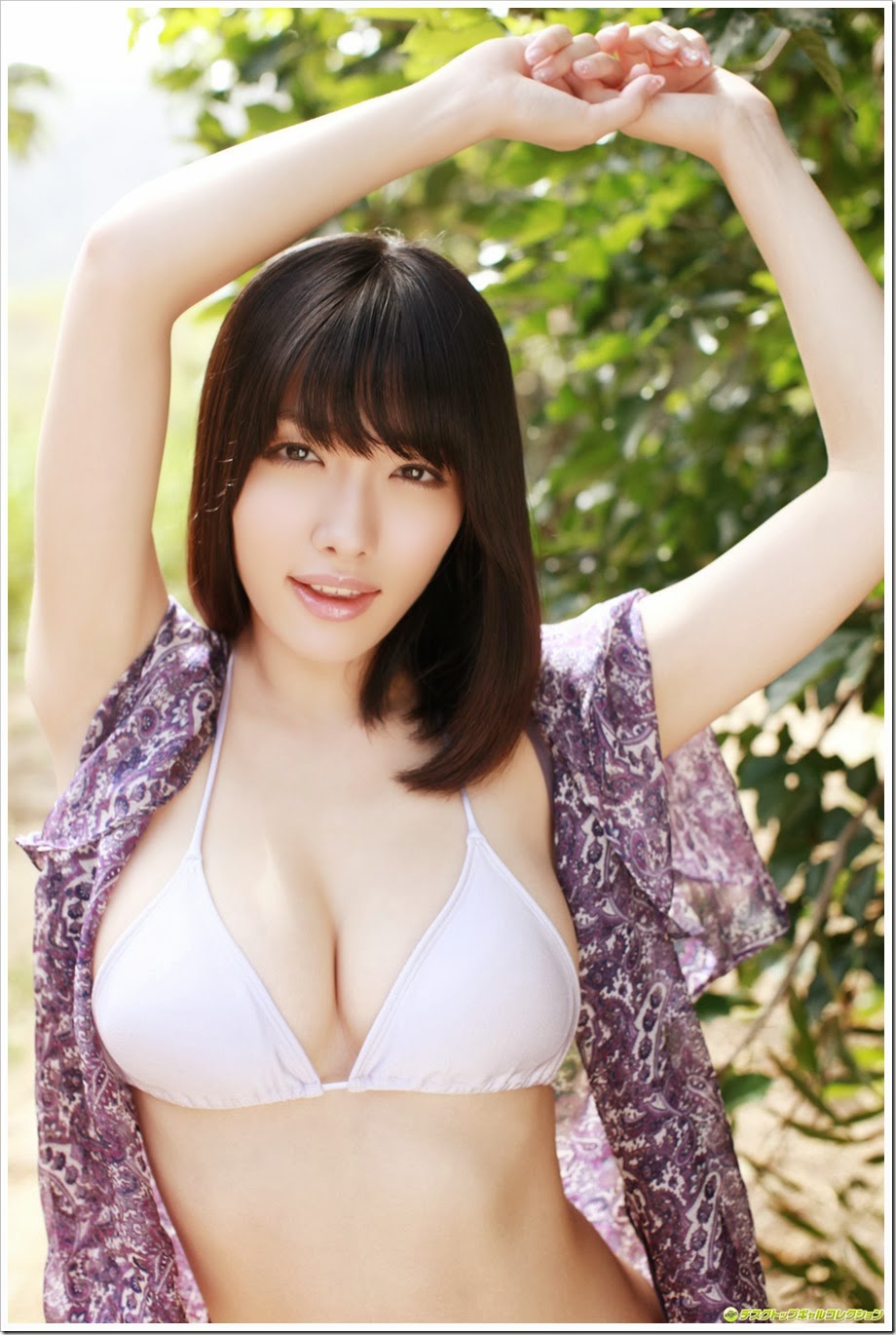 Konno_Anna_Desktop-Gal-Collection_DGC_20