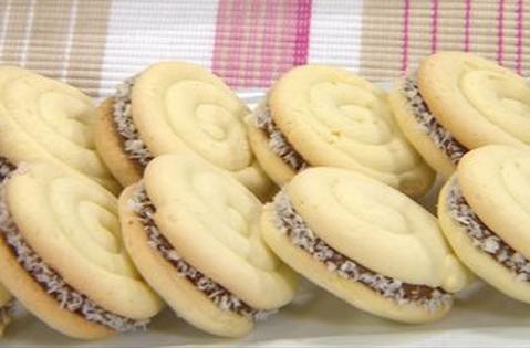 Alfajores de maicena con manga