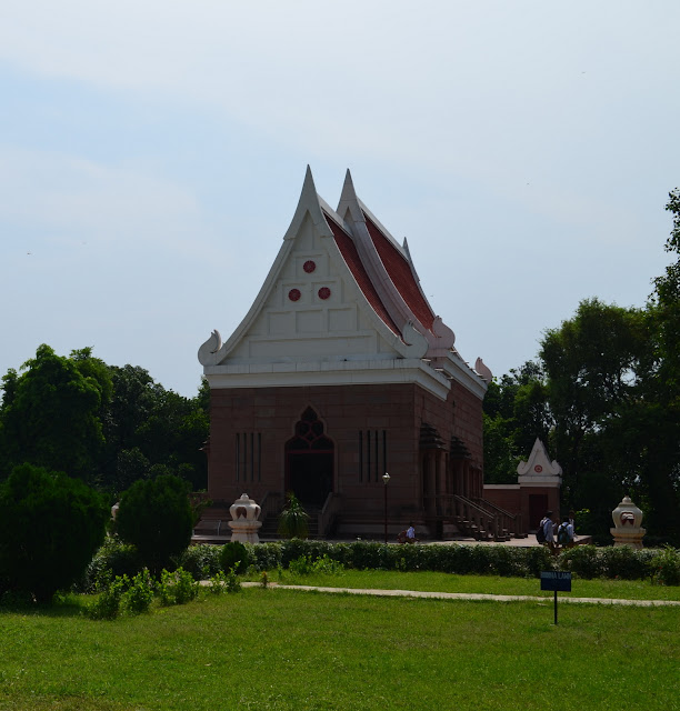 Wat Thai (Thai Temple), Sarnath