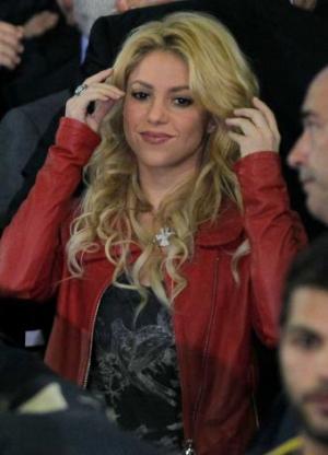 shakira and pique photos 2011