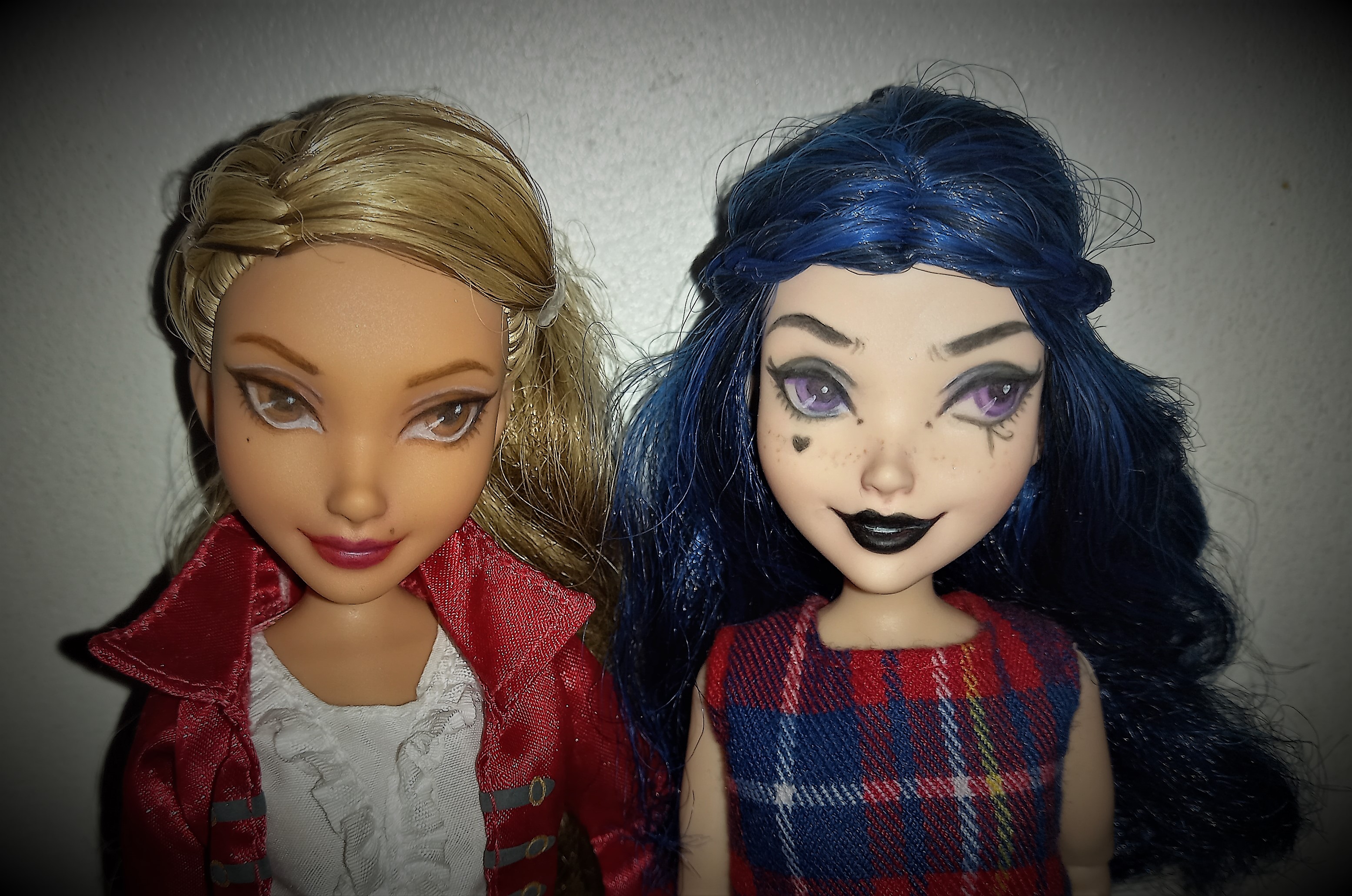 Hasbro Unveils Disney's Descendants Fashion Doll Line - The Toy