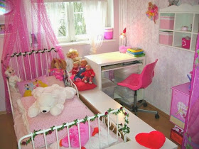 cuarto rosa para niña