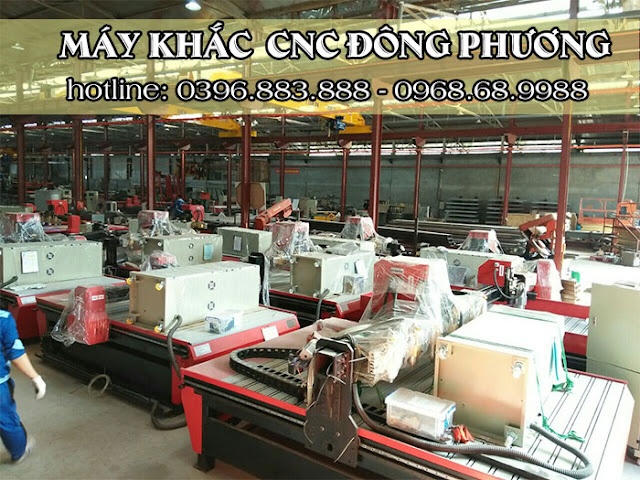 máy khắc cnc đông phương