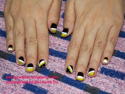 line nails, art nail design 